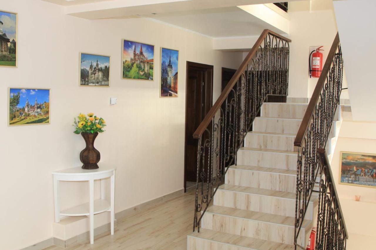 Camere De Inchiriat Baltenii De Sus Exterior photo